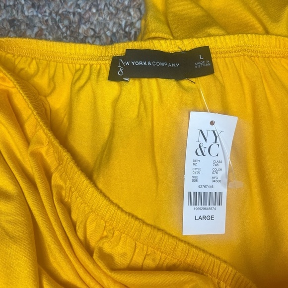 NWT New York & Company Belted Square Neck Romper Size L - Picture 4 of 7